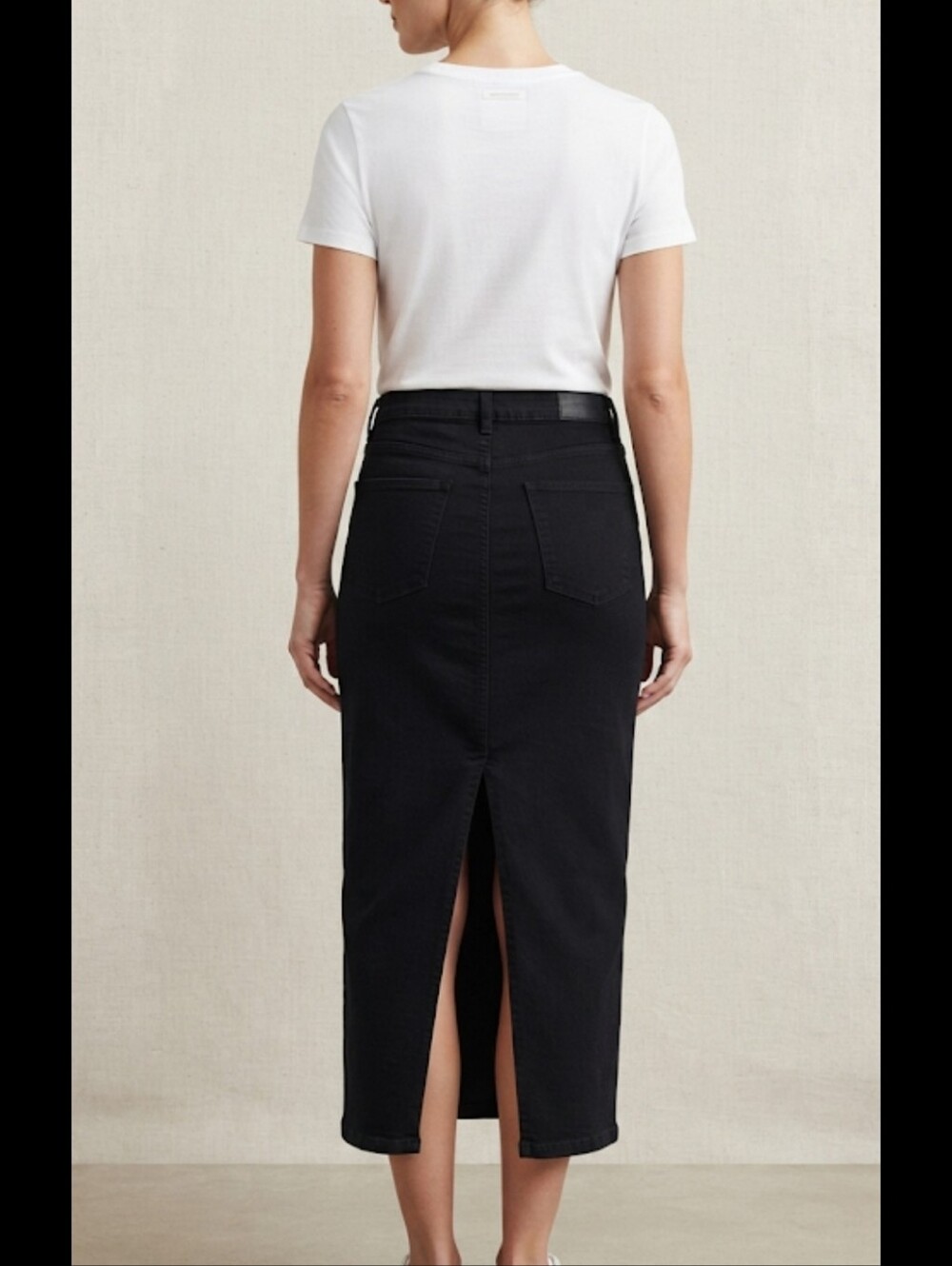 STS Black Women's Pencil Skirt in Black